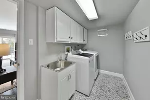 443 Knollbrook Dr, Langhorne, PA 19047 - Photo 19