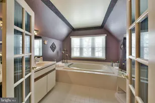 443 Knollbrook Dr, Langhorne, PA 19047 - Photo 25