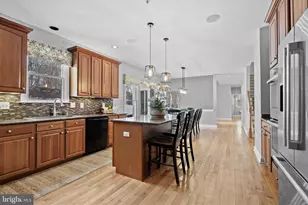 301 Brookside Ct, Chalfont, PA 18914 - Photo 19