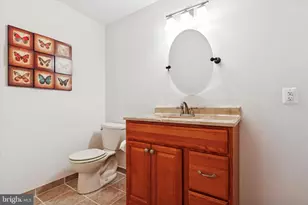 189 Villa Dr, Warminster, PA 18974 - Photo 25