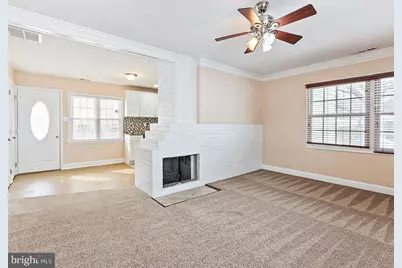 302 Oaktree Drive, Levittown, PA 19055 - Photo 19