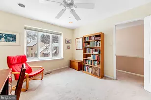 18 Golf Club Dr, Langhorne, PA 19047 - Photo 23