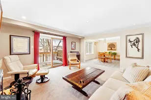 18 Golf Club Dr, Langhorne, PA 19047 - Photo 13