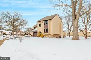 18 Golf Club Dr, Langhorne, PA 19047 - Photo 43