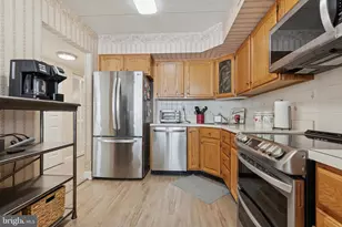 322 Fountain Farm Ln, Newtown, PA 18940 - Photo 11