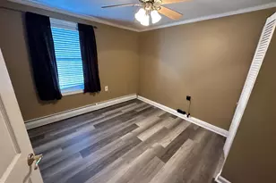 22 Gable Hill Rd, Levittown, PA 19057 - Photo 5