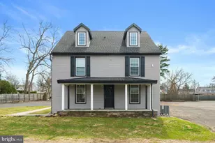 2210 New Falls Rd, Levittown, PA 19056 - Photo 1