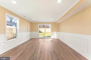 43 Petunia Rd, Levittown, PA 19056 - Photo 15