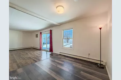 19 Butterfly Lane, Levittown, PA 19054 - Photo 17