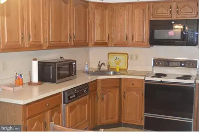 55 Kindle Lane, Levittown, PA 19055 - Photo 9