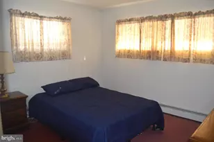 55 Kindle Ln, Levittown, PA 19055 - Photo 11