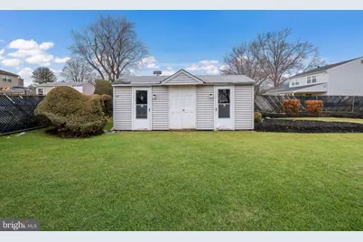 64 Springwood Drive, Southampton, PA 18966 - Photo 37