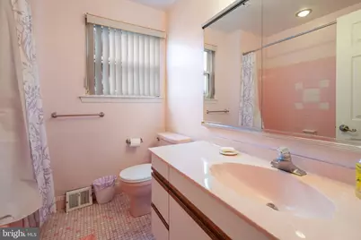 64 Springwood Drive, Southampton, PA 18966 - Photo 33