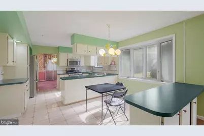 64 Springwood Drive, Southampton, PA 18966 - Photo 13