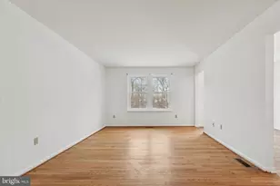 150 Galway Cir, Chalfont, PA 18914 - Photo 5