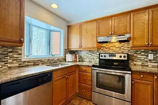 1105 Yardley Commons, Yardley, PA 19067 - Photo 11