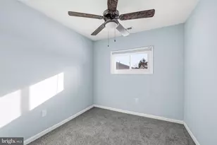 48 Gridiron Rd, Levittown, PA 19057 - Photo 15