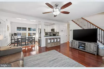 29 New Pond Lane, Levittown, PA 19054 - Photo 7