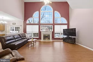 435 Longleaf Dr, Perkasie, PA 18944 - Photo 3