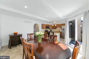 17 Essex Pl, Newtown, PA 18940 - Photo 15