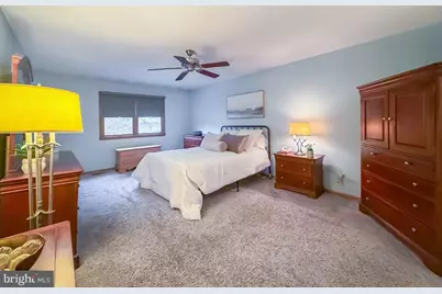 336 Fox Hollow Drive, Feasterville-Trevose, PA 19053 - Photo 19
