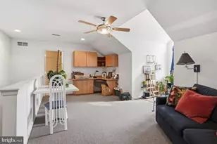 173 Villa Dr, Warminster, PA 18974 - Photo 25