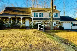 2344 Oakfield Rd, Warrington, PA 18976 - Photo 1