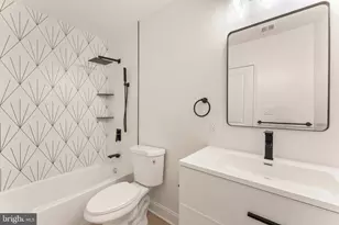 12 Geranium Rd, Levittown, PA 19057 - Photo 3