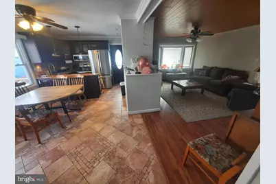 33 Laurel Lane, Levittown, PA 19054 - Photo 7