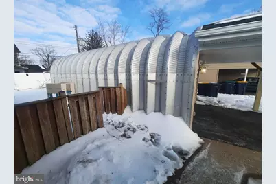 33 Laurel Lane, Levittown, PA 19054 - Photo 3