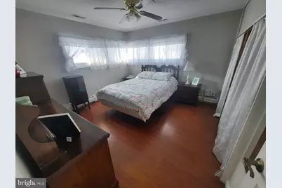 33 Laurel Lane, Levittown, PA 19054 - Photo 9