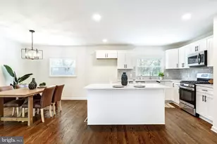 218 Colonial Dr, Warminster, PA 18974 - Photo 9