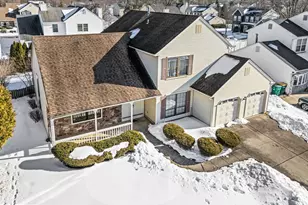 2349 New Market Square S, Bensalem, PA 19020 - Photo 5