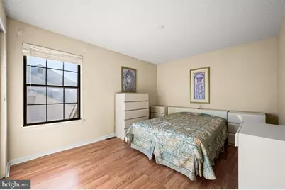 2349 New Market Square S, Bensalem, PA 19020 - Photo 29