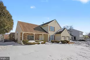 2349 New Market Square S, Bensalem, PA 19020 - Photo 1