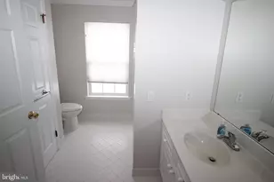 1004 Julian Dr W, Warwick, PA 18974 - Photo 19