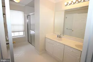 1004 Julian Dr W, Warwick, PA 18974 - Photo 21