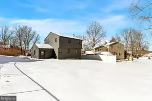 17 McLaughlin Dr, Doylestown, PA 18901 - Photo 7