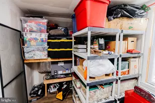 100 Elderberry Dr, Levittown, PA 19054 - Photo 51