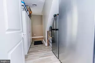 100 Elderberry Dr, Levittown, PA 19054 - Photo 53