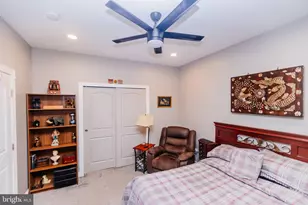 100 Elderberry Dr, Levittown, PA 19054 - Photo 31