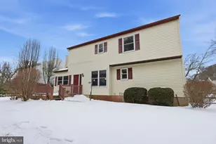 297 Cliveden Dr, Newtown, PA 18940 - Photo 41