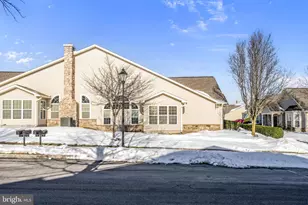 64 Villa Dr, Warminster, PA 18974 - Photo 25