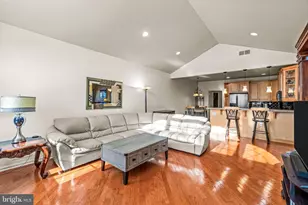 64 Villa Dr, Warminster, PA 18974 - Photo 5