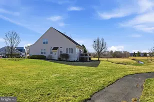 740 S Settlers Cir, Warrington, PA 18976 - Photo 3