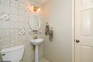 6196 Washington Ln, Bensalem, PA 19020 - Photo 27