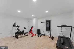 6 Creekside Dr, Ivyland, PA 18974 - Photo 41