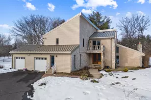 6 Creekside Dr, Ivyland, PA 18974 - Photo 9