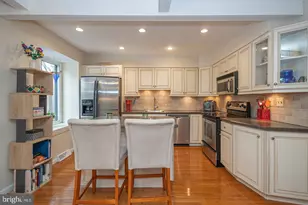 25 Independence Pl, Newtown, PA 18940 - Photo 13