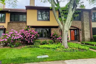 25 Independence Pl, Newtown, PA 18940 - Photo 3